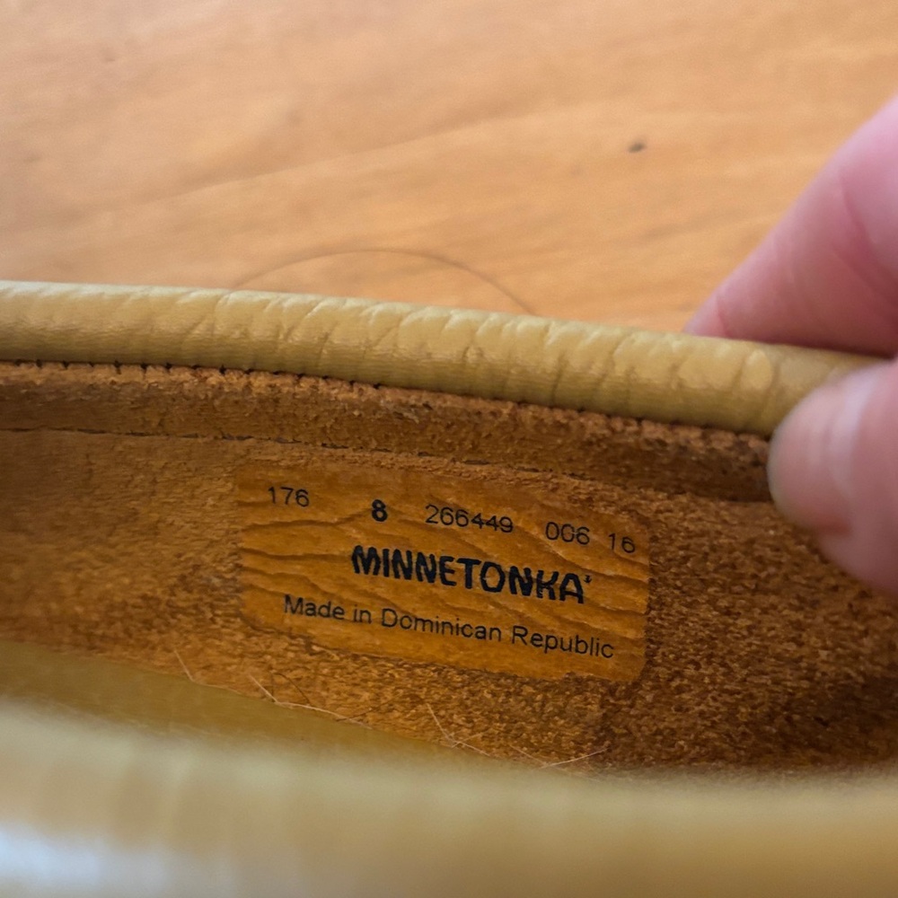 Minnetonka Thunderbird Moccasins with Beaded Bird Design - Picture 2 of 7